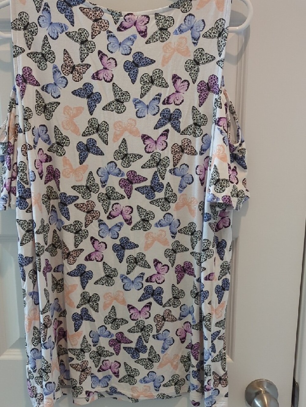 Elle White Cold-Shoulder Butterfly Tank Top in Purple/Blue/Peach/Black - Picture 4 of 5